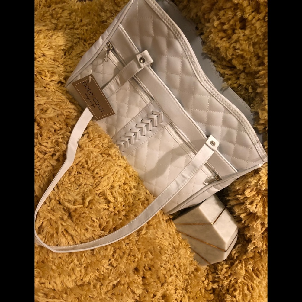 White handbag thirsty girl